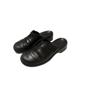 Clarks Leather Slip On Mules Black Women’s Size 8.5